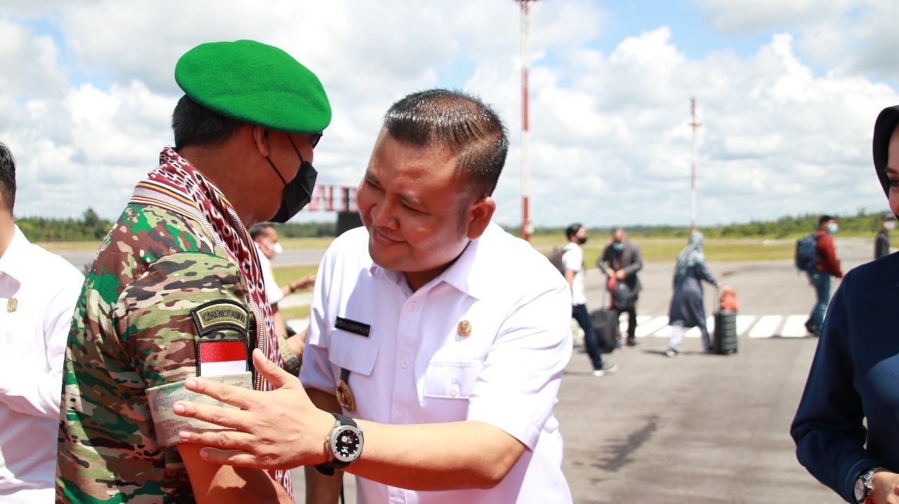 Penyambutan Kunjungan Kerja Pangdam XII/Tanjungpura