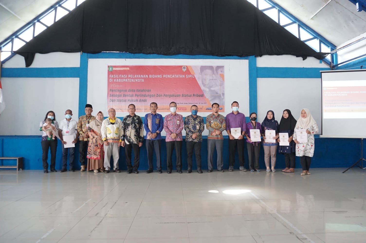 Pemkab Melawi dan Disdukcapil Provinsi Kalbar Laksanakan Fasilitasi Pelayanan Bidang Pencatatan Sipil