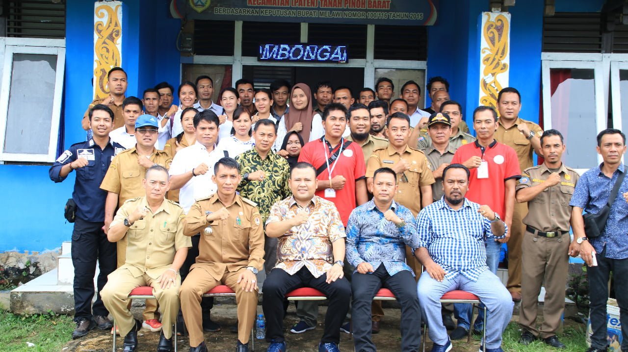 Bupati Melawi Kunjungan Kerja ke Kecamatan Tanah Pinoh Barat