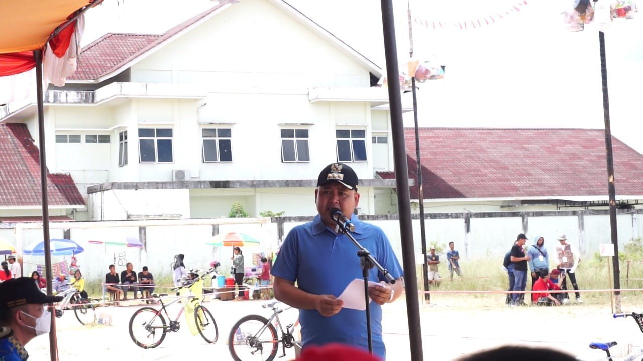 Semarak HUT ke-77 RI,  Pemkab Melawi Gelar Berbagai Perlombaan Rakyat