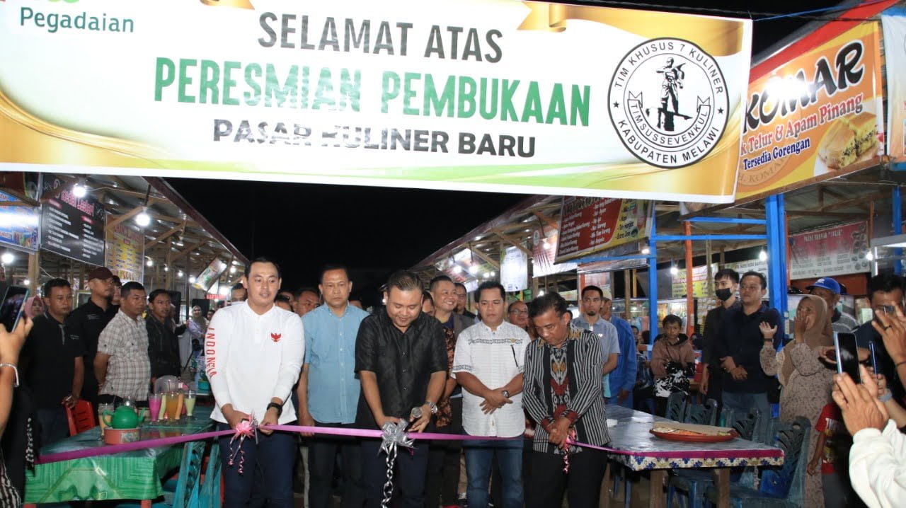 Bupati Resmikan Pasar Kuliner Baru di Nanga Pinoh