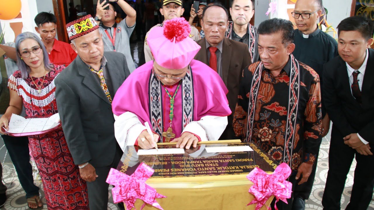 Wakil Bupati Hadiri Peresmian Gereja Santo Yohanes Pembaptis Stasi Batu Buil