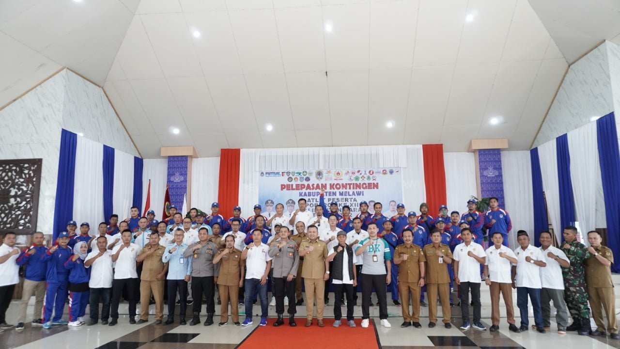 Bupati Melawi Lepas Keberangkatan Kontingen PORPROV Kabupaten Melawi
