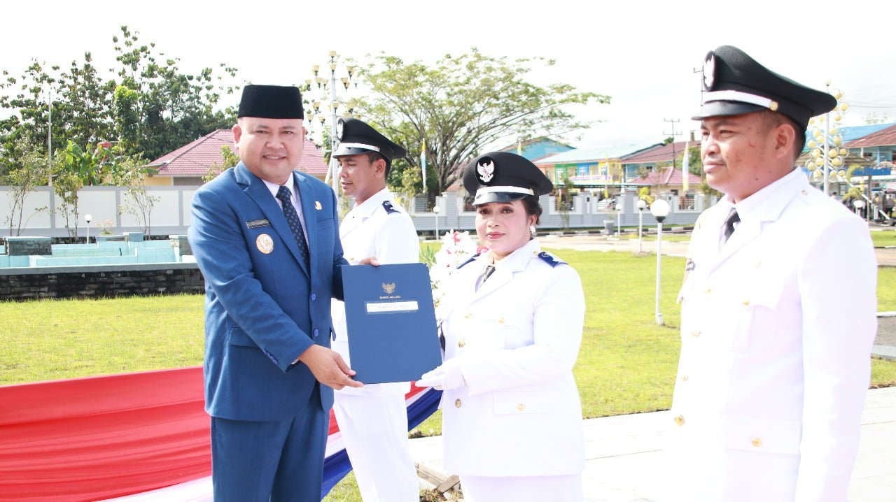 Bupati Melawi Lantik 49 Kepala Desa Terpilih Hasil Pilkades Serentak Tahun 2022