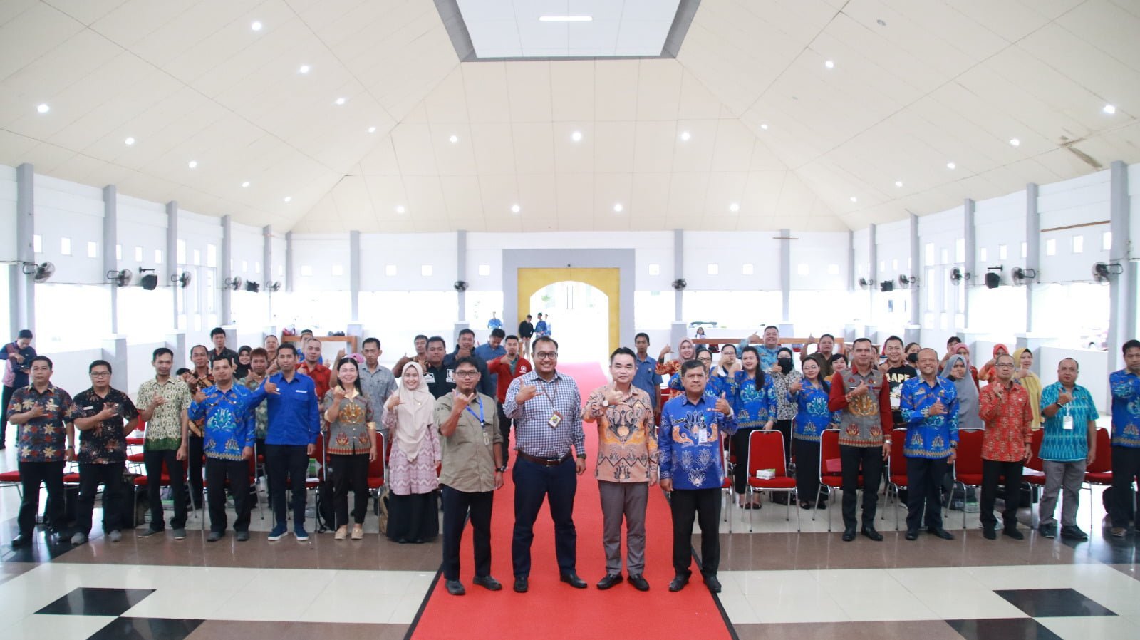 Sekda Melawi Buka Sosialisasi Pembuatan Bukti Potong 1721-A2 dan Pemadanan NIK menjadi NPWP