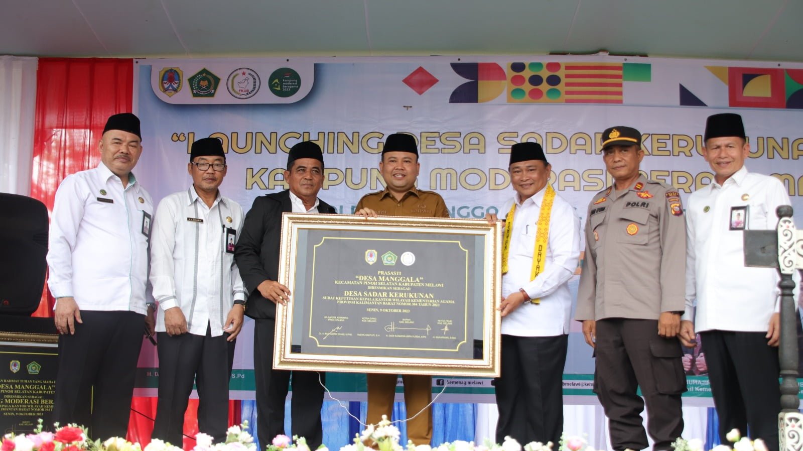 Bupati Melawi Sambut Baik Ditetapkannya Desa Manggala Sebagai Desa Sadar Kerukunan dan Kampung Moderasi Beragama