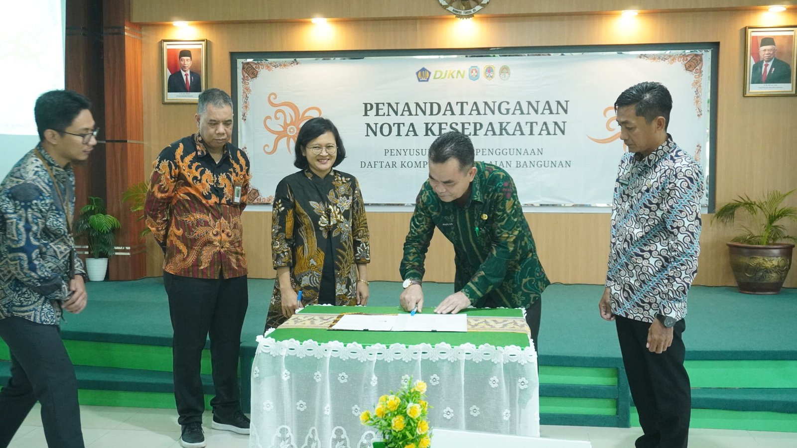 Pemkab Melawi dan Kanwil DJKN Kalimantan Barat Tandatangani MoU Penyusunan dan Penggunaan Daftar Komponen Penilaian Bangunan