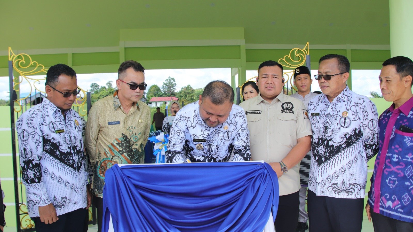 Bupati Melawi Resmikan Graha PGRI Kabupaten Melawi